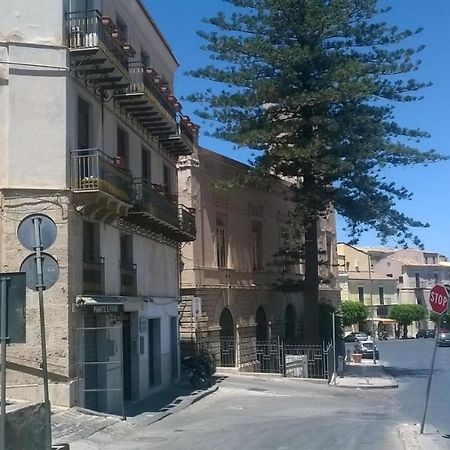 ליקאטה Matteotti B&B מראה חיצוני תמונה